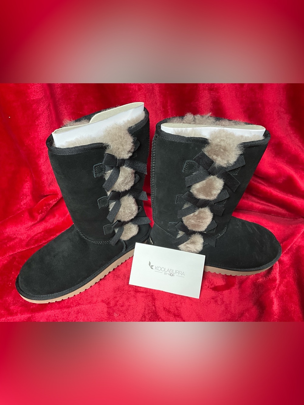 EUC KOOLABURRA BY UGG BOOTS WOMENS SIZE 7 W/BOX